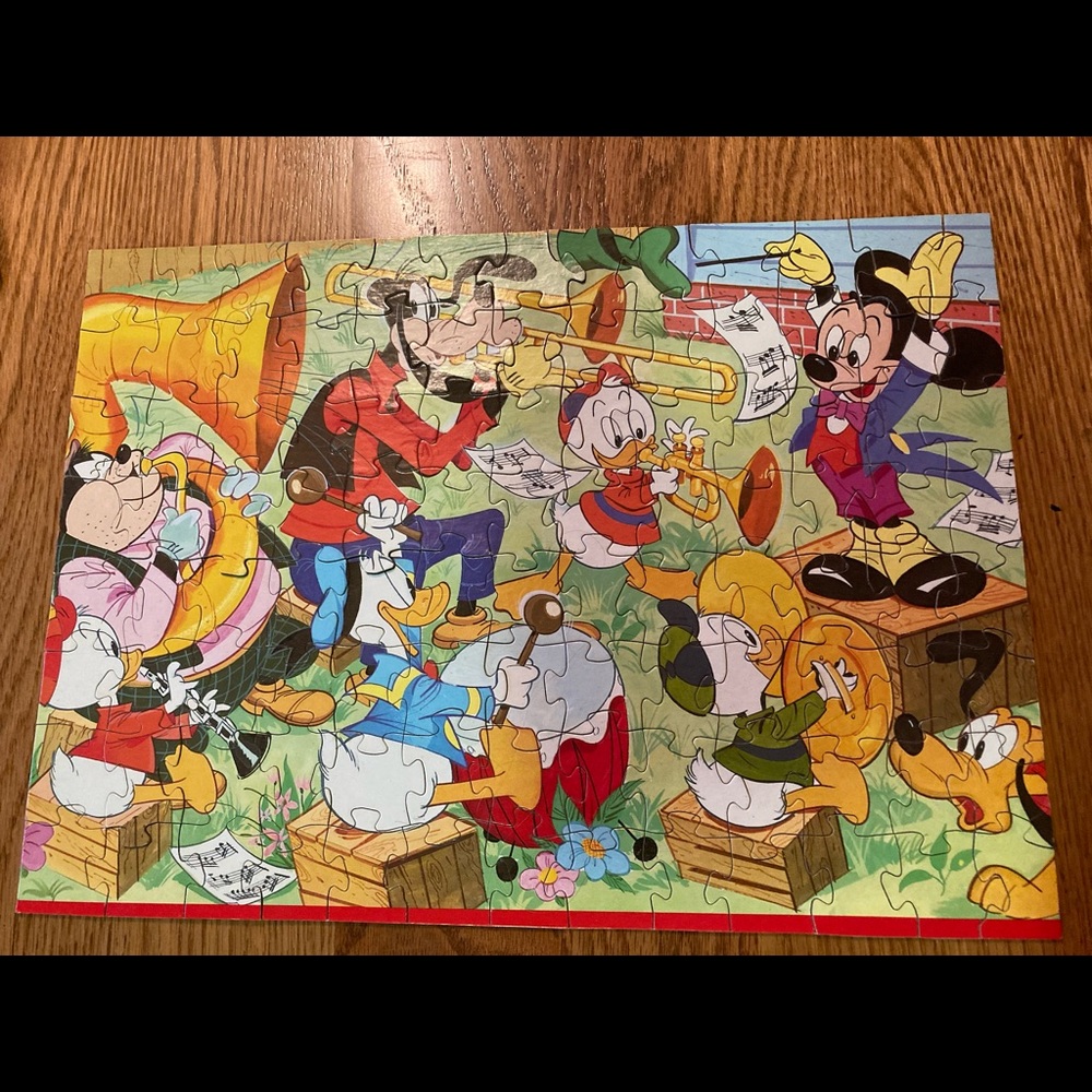 Jaymar Mickey Mouse friends vintage100 pc puzzle